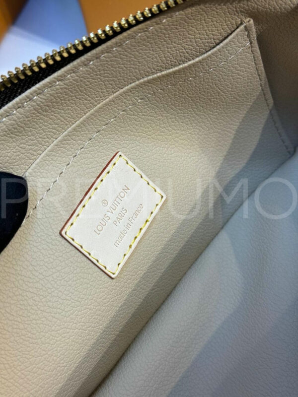 Louis Vuitton косметичка PR402312 4
