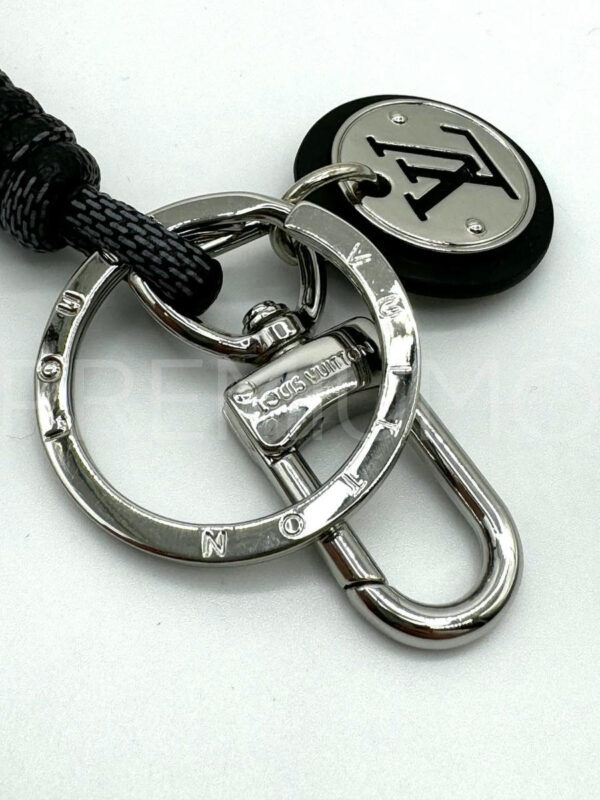 Louis Vuitton брелок PR333693 6