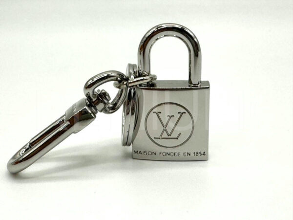 Louis Vuitton брелок PR846019