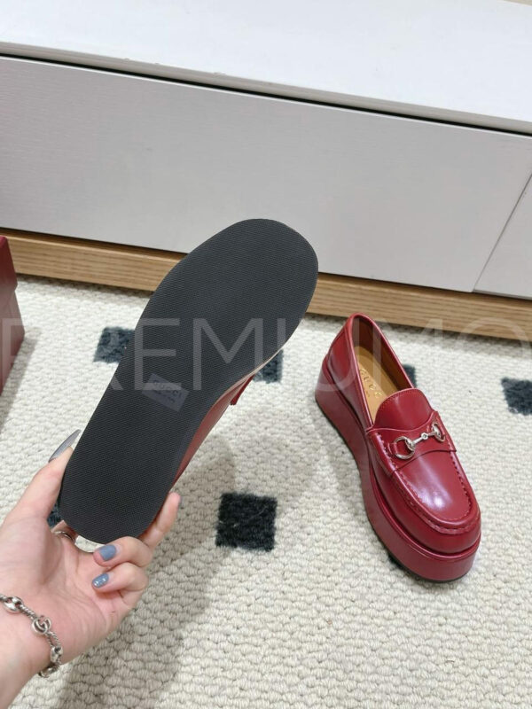 Gucci лоферы PR711076 7
