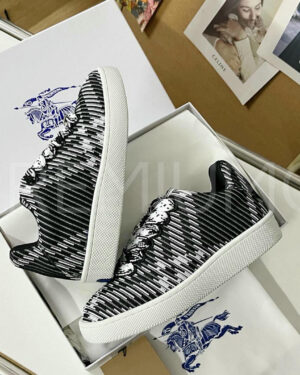 Burberry кроссовки PR213084