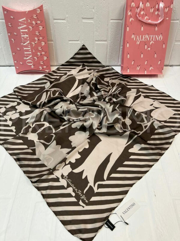 Valentino платок PR795336