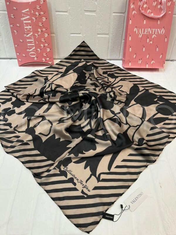 Valentino платок PR268052