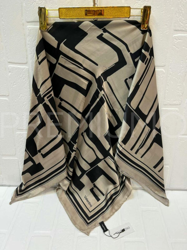 Valentino платок PR228734 2