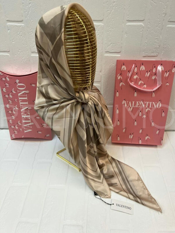 Valentino платок PR877260 3