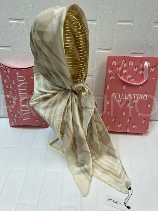 Valentino платок PR367942 2