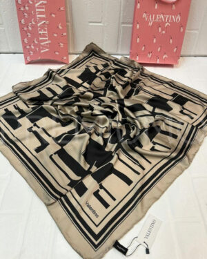 Valentino платок PR228734