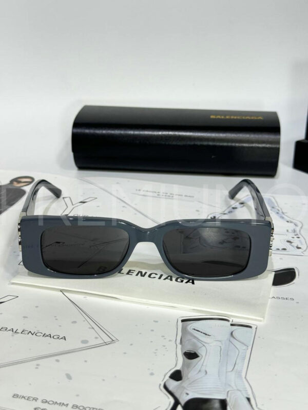 Balenciaga очки PR719000 2