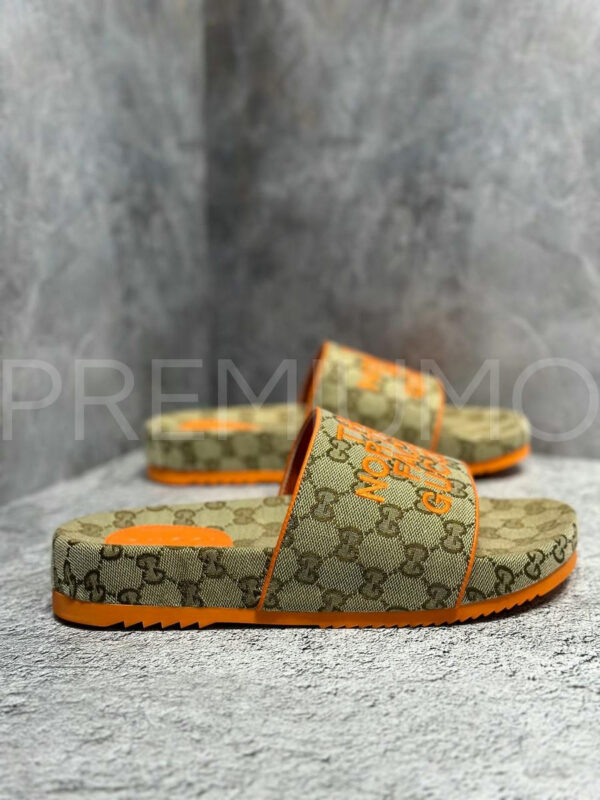 Gucci шлепанцы PR423030 3
