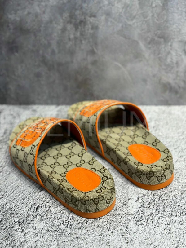 Gucci шлепанцы PR423030 5