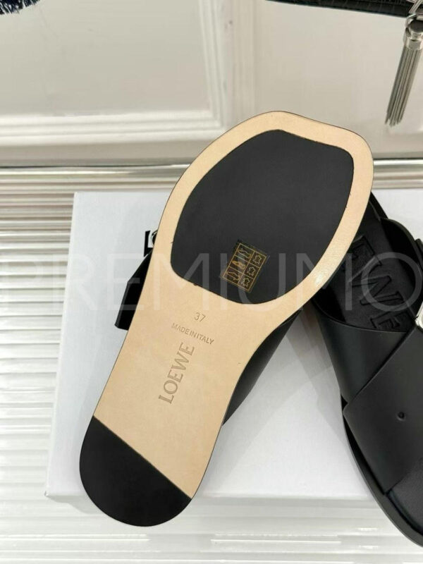 Loewe шлепанцы PR659903 5