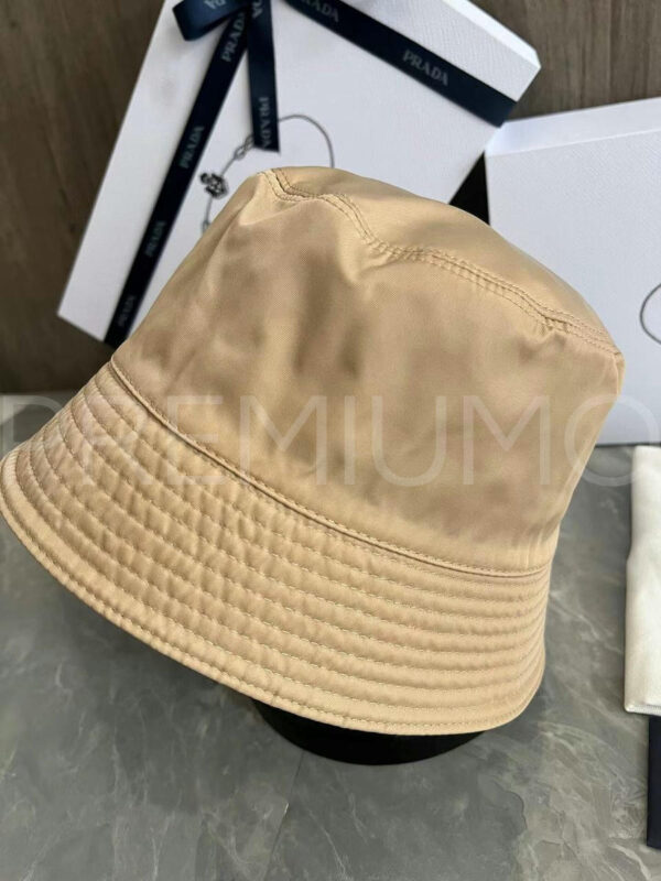 Prada Re-Nylon панама PR908705 3
