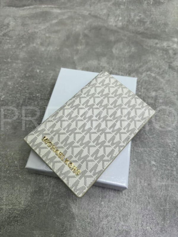 Michael Kors обложка на паспорт PR810227 2