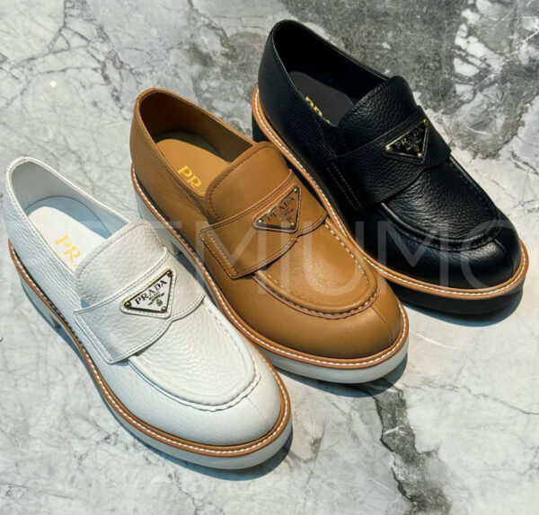 Prada лоферы PR862930 7