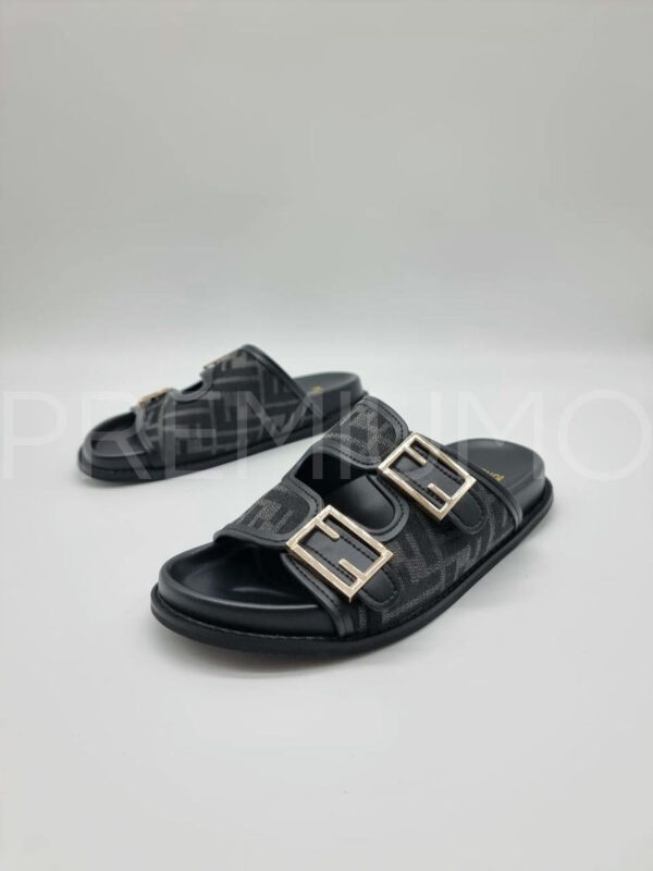 Fendi шлепанцы PR318285 3