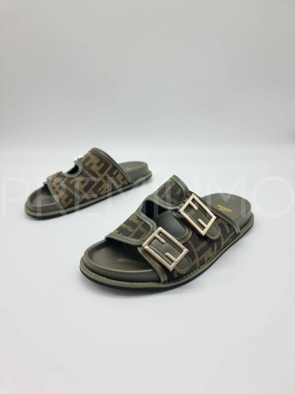 Fendi шлепанцы PR729568 4