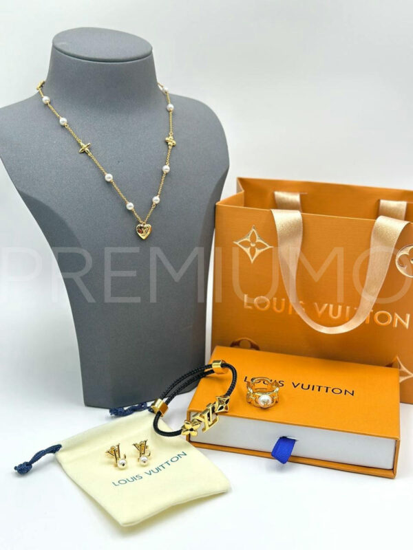 Louis Vuitton колье PR369338 2