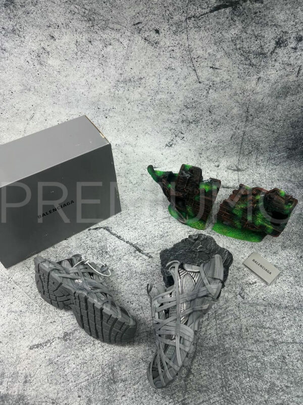 Balenciaga кроссовки PR876694 4