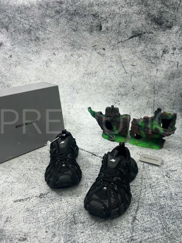 Balenciaga кроссовки PR851940 3