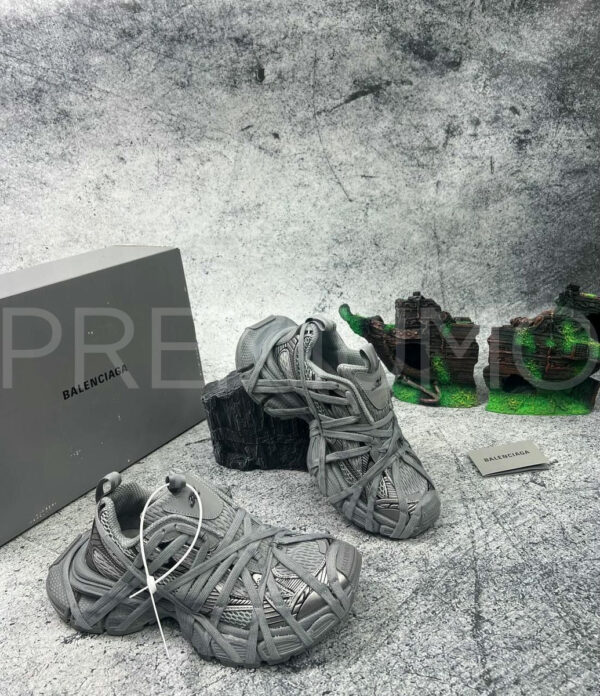 Balenciaga кроссовки PR876694