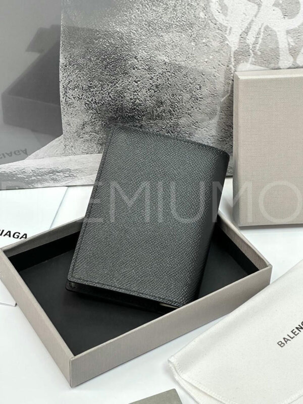 Balenciaga обложка на паспорт PR926375 2