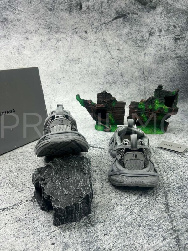 Balenciaga кроссовки PR876694 6