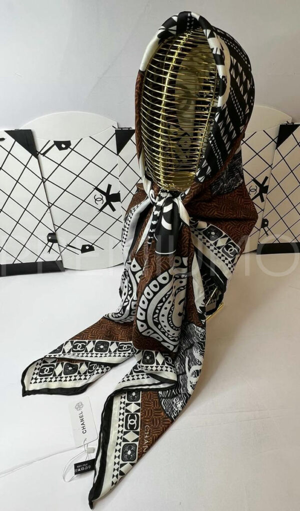 Chanel платок PR841158 2
