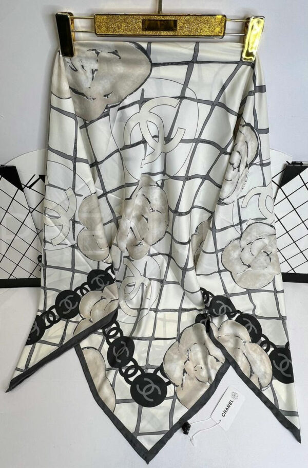 Chanel платок PR565348 2