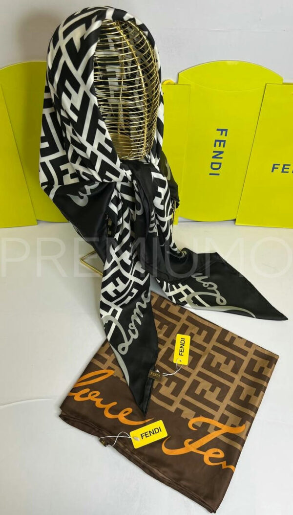 Fendi платок PR278089 4