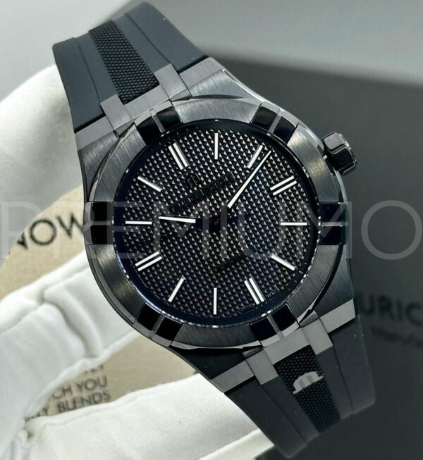 Maurice Lacroix часы черные PR654254