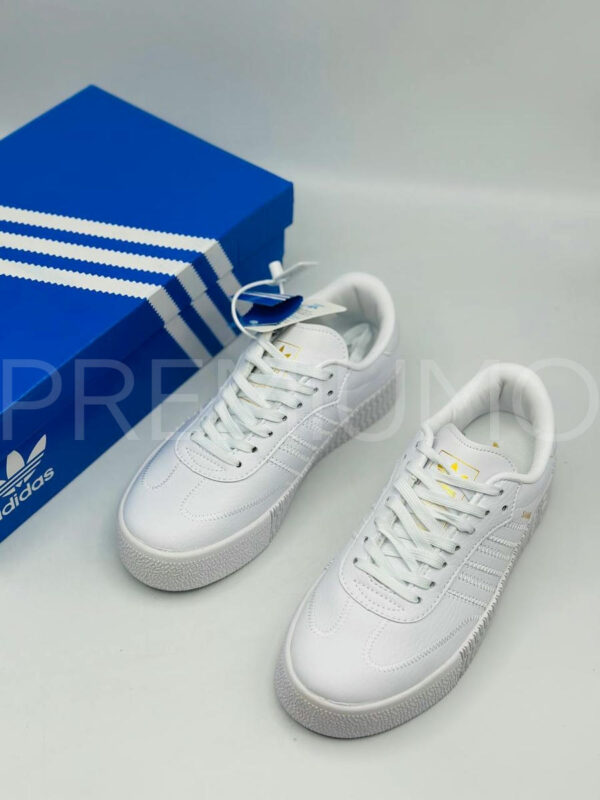 Adidas кроссовки PR526044