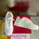 Valentino кроссовки PR629810 17
