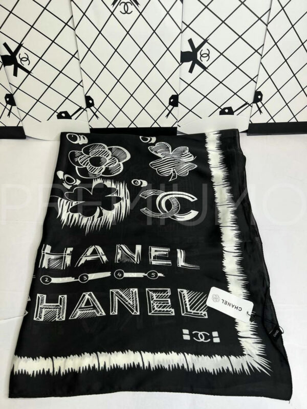 Chanel палантин PR968604 2
