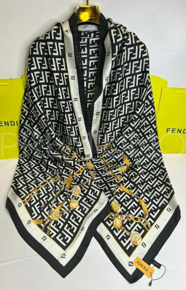Fendi палантин PR534200