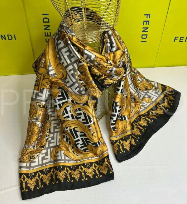 Fendi палантин PR206936 2