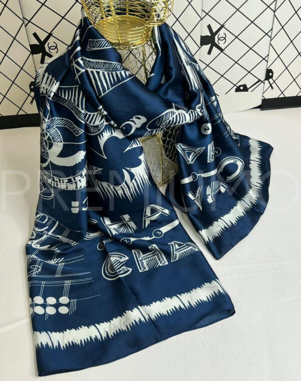 Chanel палантин PR474250 3