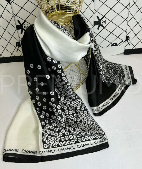 Chanel палантин PR796987 2