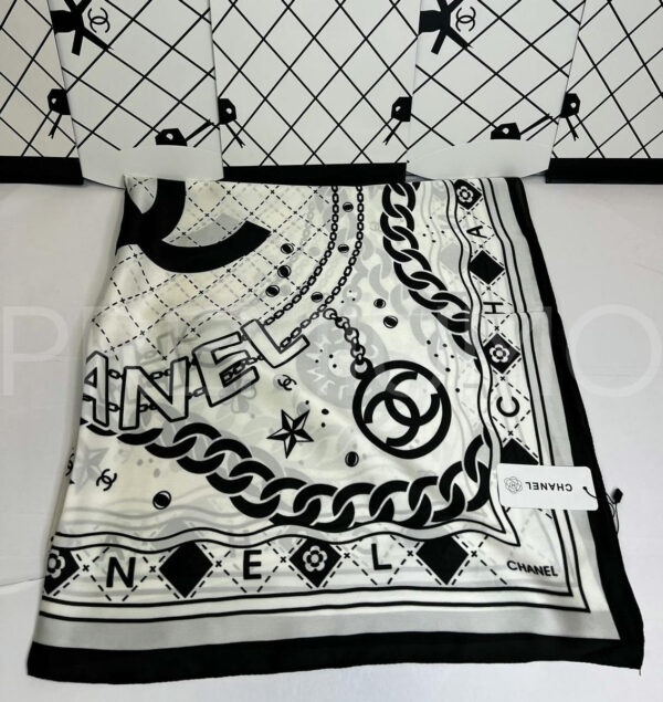 Chanel палантин PR363247 2
