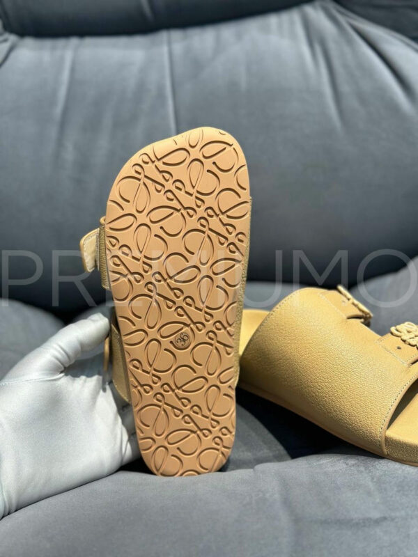 Loewe шлепанцы PR585443 6