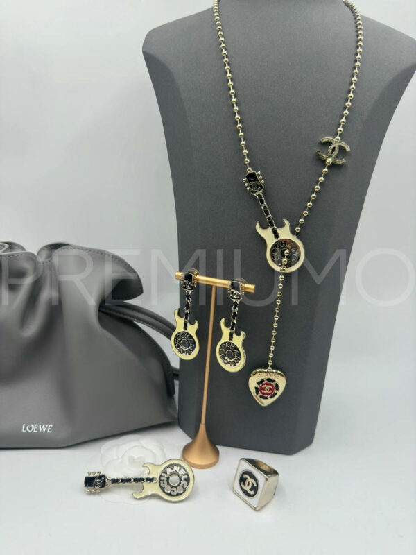Chanel колье PR725847 3