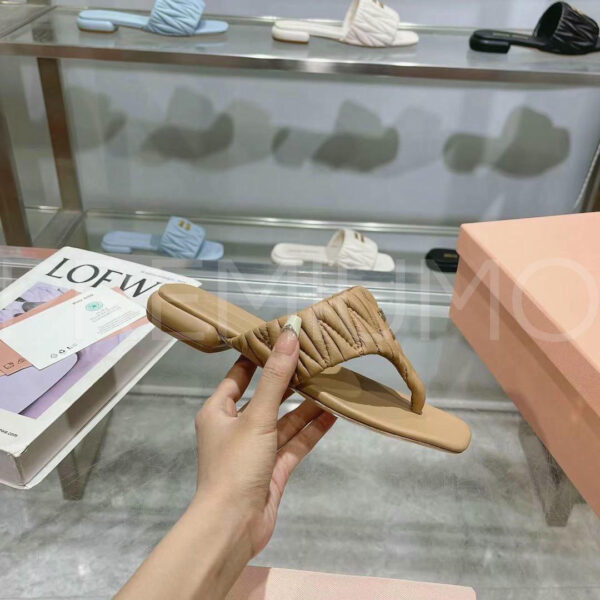 Miu Miu шлепанцы PR591439 3