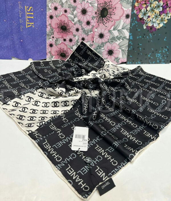 Chanel платок PR750917