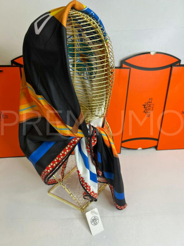 Hermes платок PR799331 2
