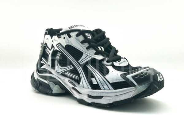 Balenciaga Runner Black and White кроссовки PR444661