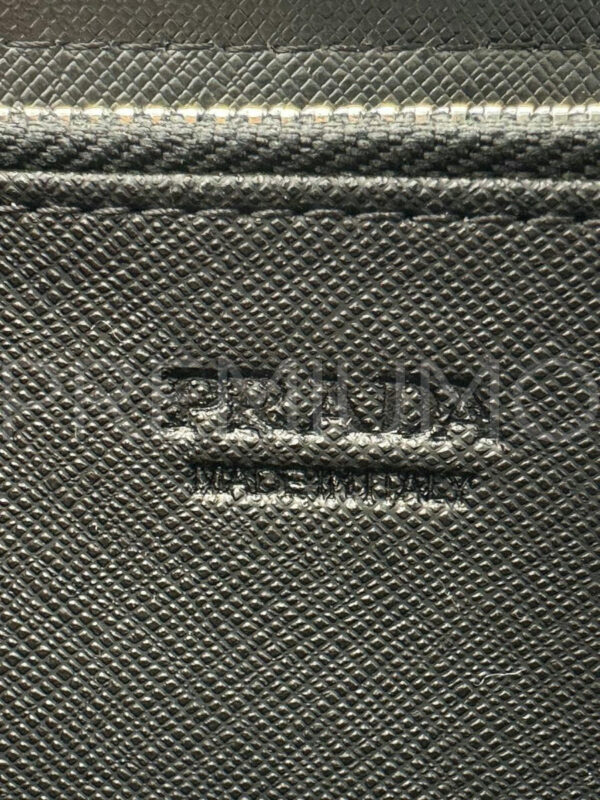 Prada кошелек PR585396 7