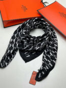 Hermes платок PR372238 3