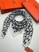 Hermes платок PR245086 3