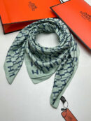Hermes платок PR564590 3