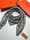 Hermes платок PR711824 3