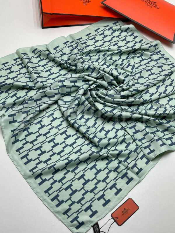 Hermes платок PR564590 2